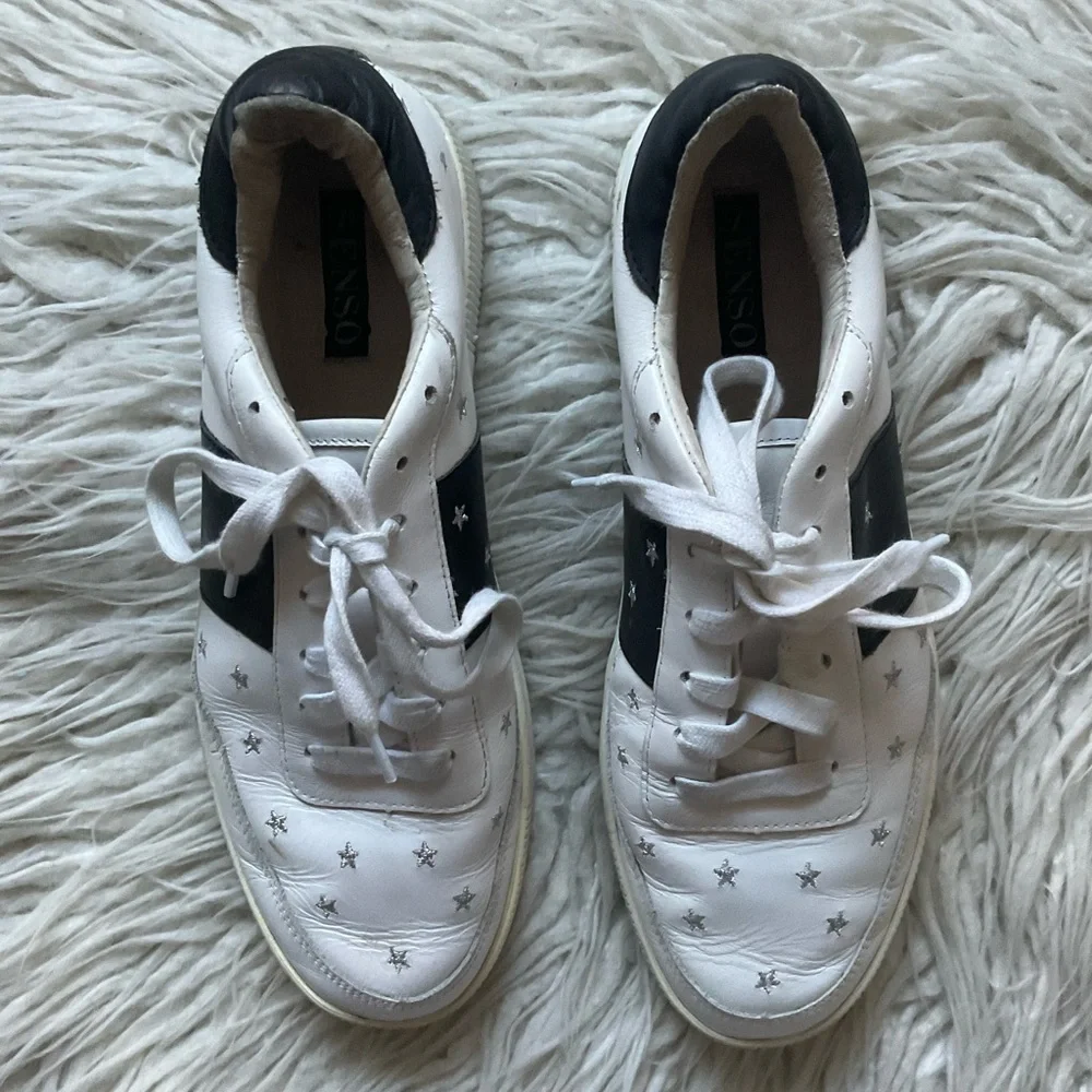 Senso Aurora White Leather Star Accent Low-Top Lace Up Platform Sneakers Size 40